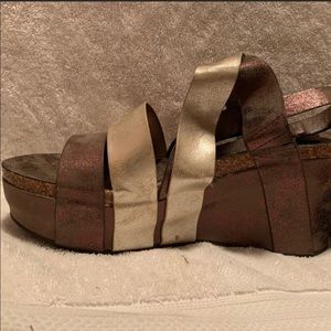 Pierre Dumas Wedge Sandle
